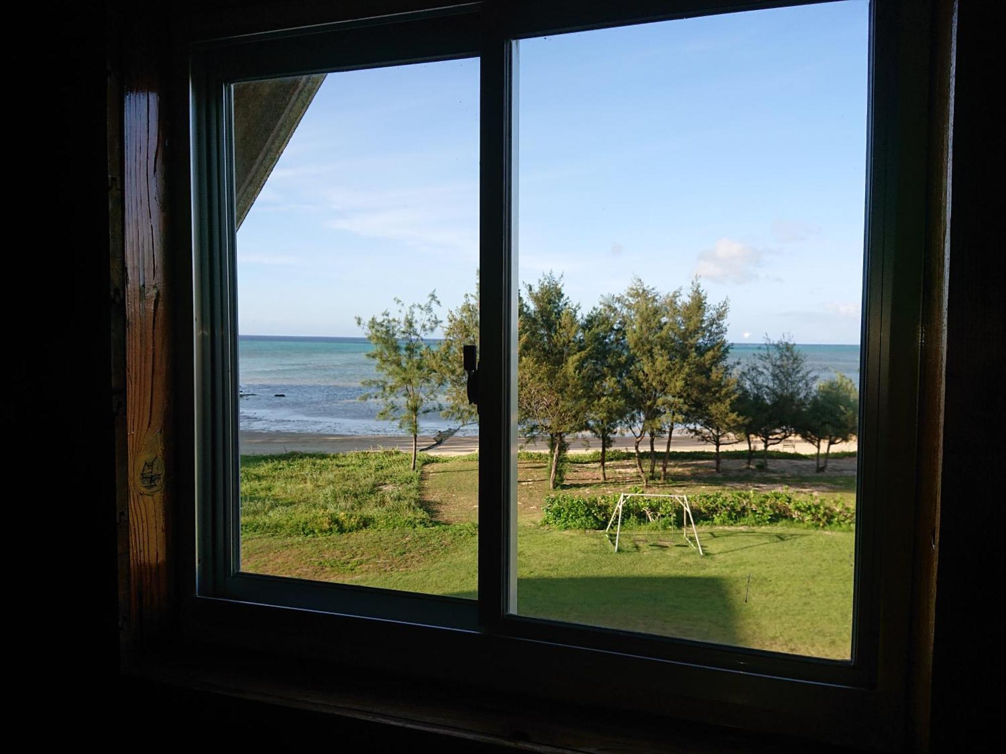 מוטובו Garden Beach House חדר תמונה